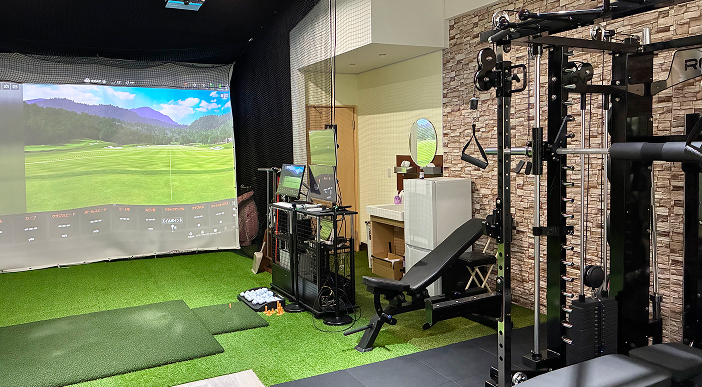 Power Swing Gymの内装画像